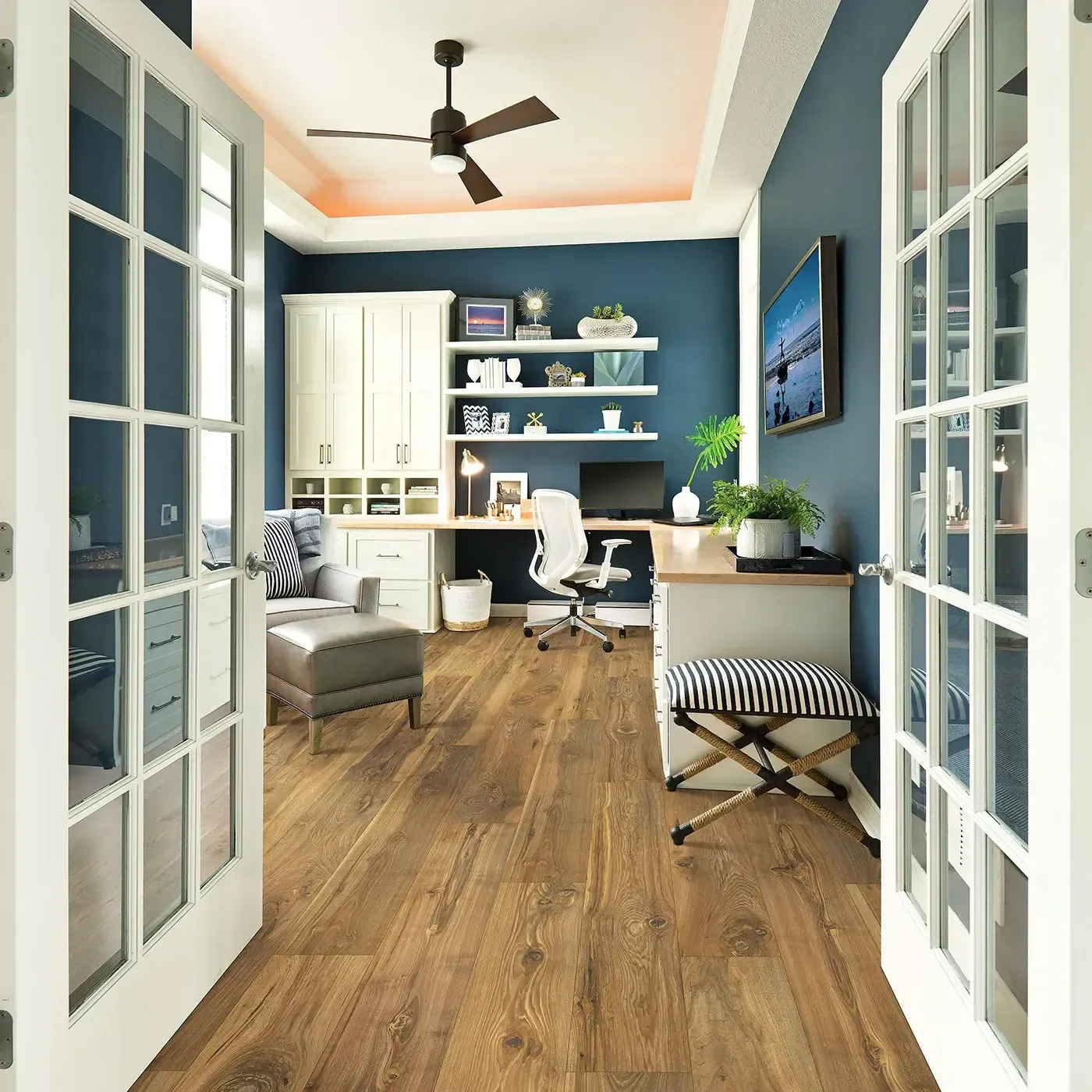 33607_03_room Laminate in a medium brown wood tone in a home office | Carpets of Dalton